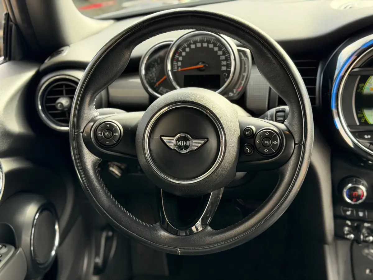 1.5 Cooper Pepper 2018 AUT NAVI LM NAP!