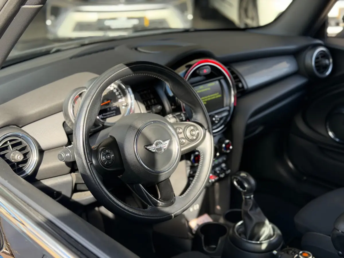 1.5 Cooper Pepper 2018 AUT NAVI LM NAP!