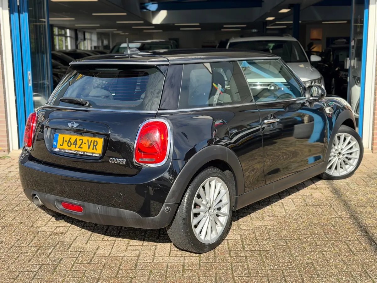 1.5 Cooper Pepper 2018 AUT NAVI LM NAP!