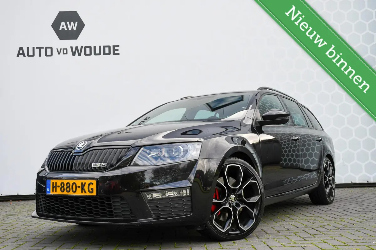 2.0 TSI RS 230 Pano Schaalstoel CarPlay