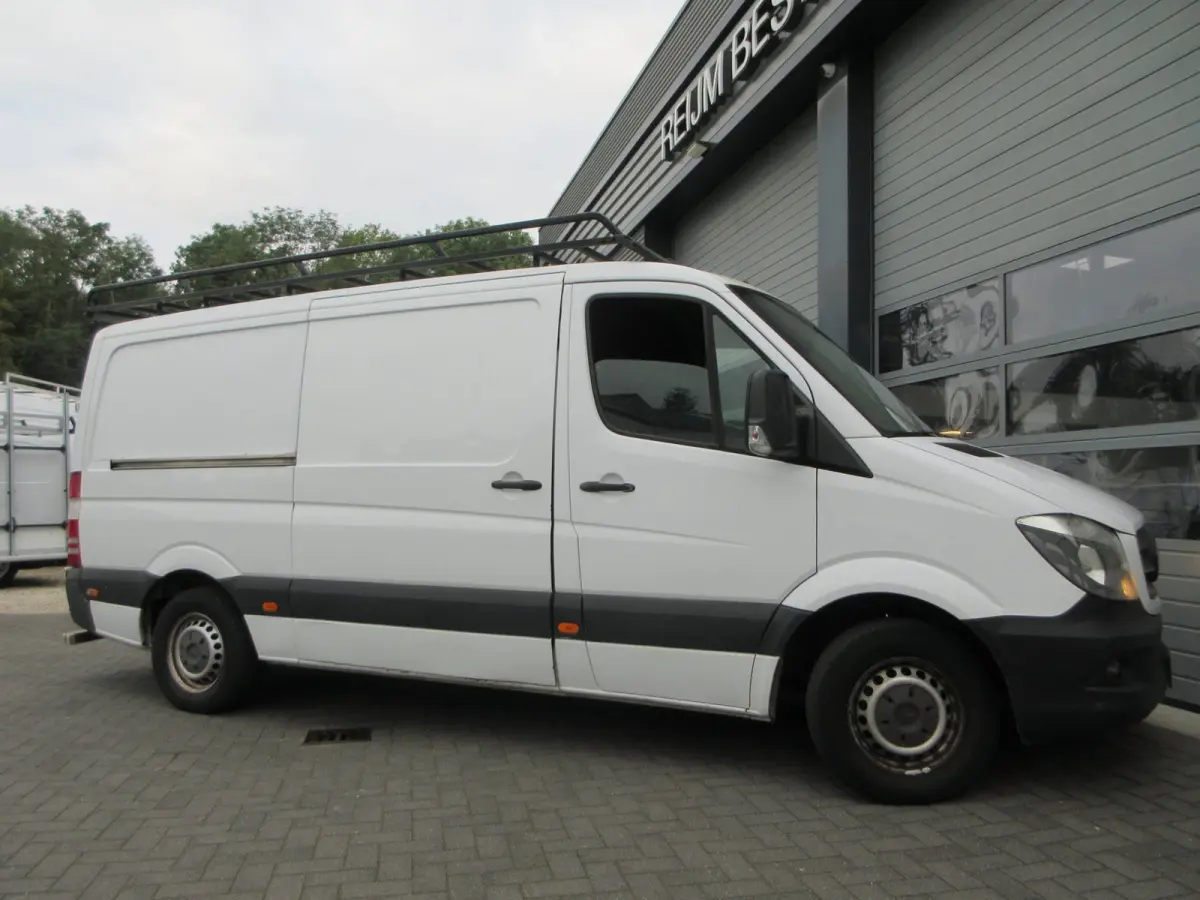 316 cdi L2H1, Lang, 163pk, Euro 5, Airco, Trekhaak.