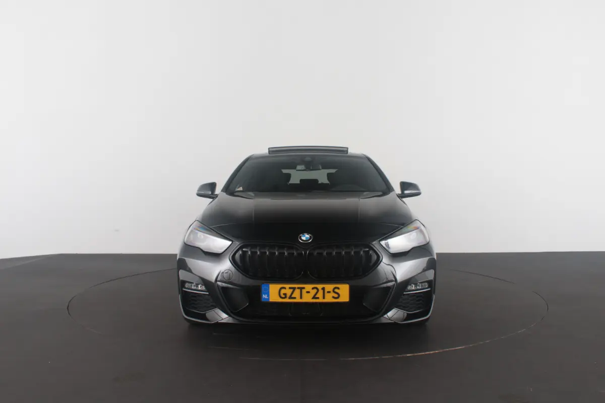 218i M Sport Pro > Pano./H&K/Head-up/19inch/Shadow Line