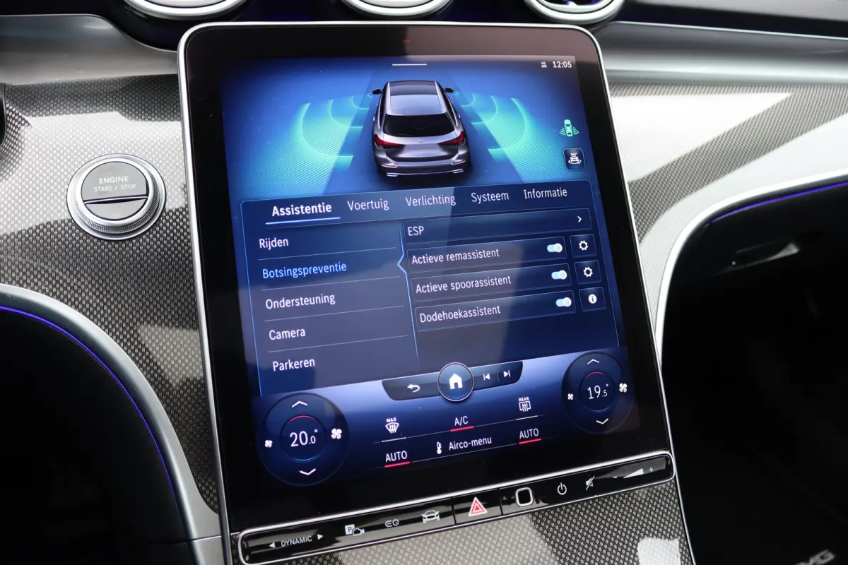 300 e AMG Line | Panoramadak | Distronic | Memory | Trekhaak | Digital Light | Surround Camera | Keyless Go | Dodehoekassistent |