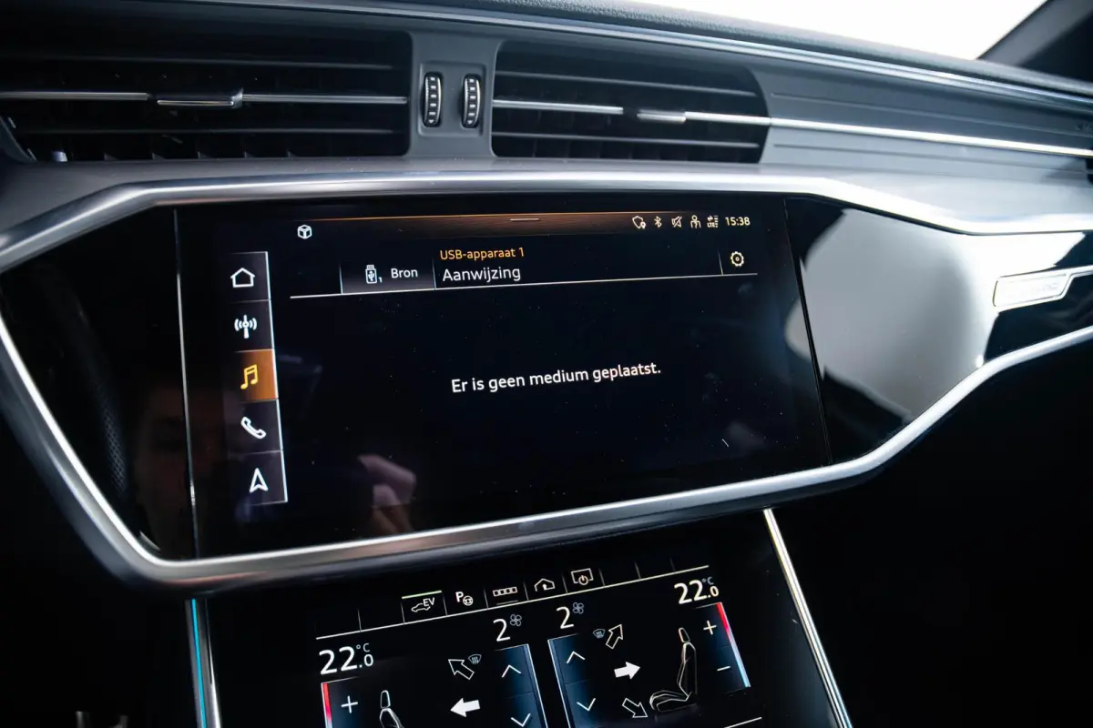 55 TFSI e quattro Competition Adaptieve Cruise Control - B&O - Top View 360° cameras - Achterklep, automatisch bedienbaar - Sportstoelen - Stoelverwarming vóór - Hemelbekleding in stof zw