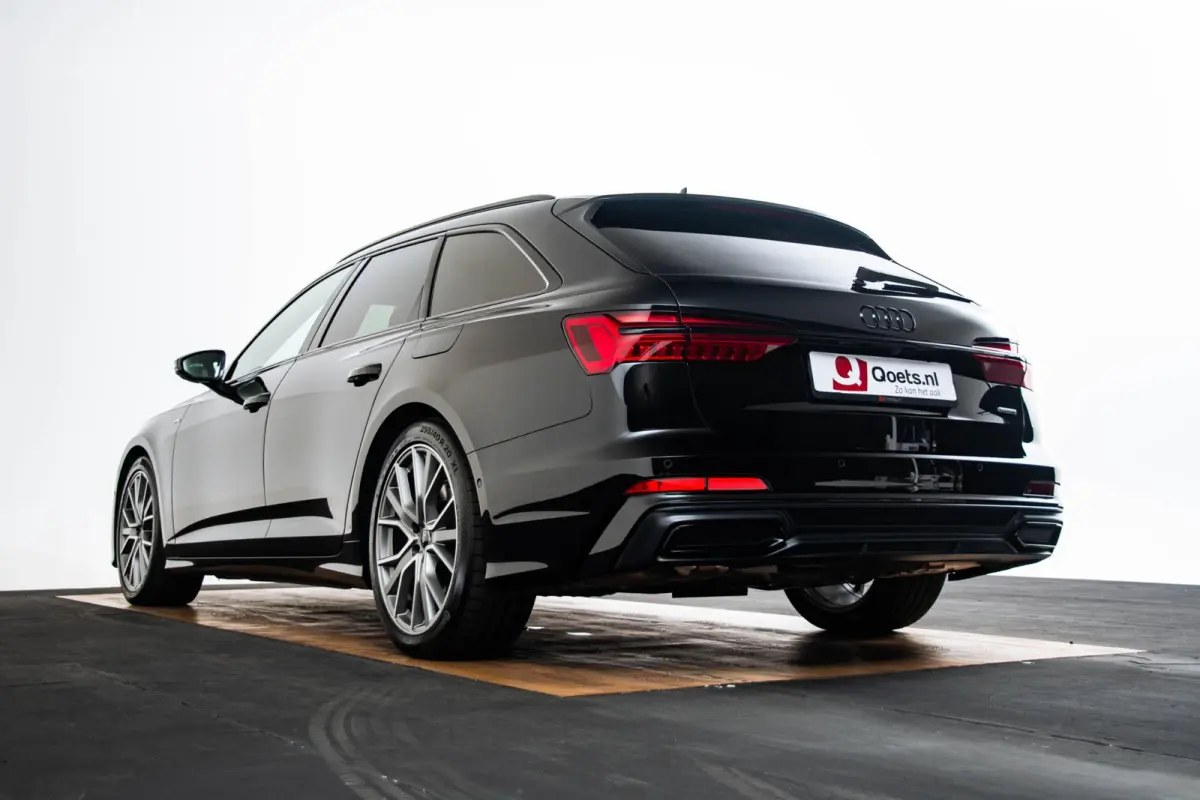 55 TFSI e quattro Competition Adaptieve Cruise Control - B&O - Top View 360° cameras - Achterklep, automatisch bedienbaar - Sportstoelen - Stoelverwarming vóór - Hemelbekleding in stof zw