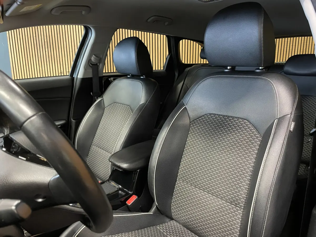 1.6 GDi PHEV DynamicPlusLine|ACC|ANDROID|DIGITAL COCKPIT|CARPLAY|STOEL+STUURVERW|CAMERA|CRUISE+CLIMA|1e EIG|