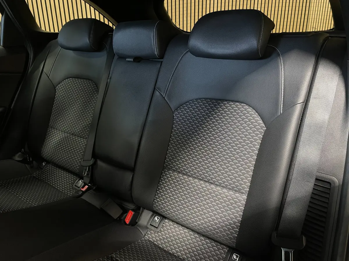1.6 GDi PHEV DynamicPlusLine|ACC|ANDROID|DIGITAL COCKPIT|CARPLAY|STOEL+STUURVERW|CAMERA|CRUISE+CLIMA|1e EIG|