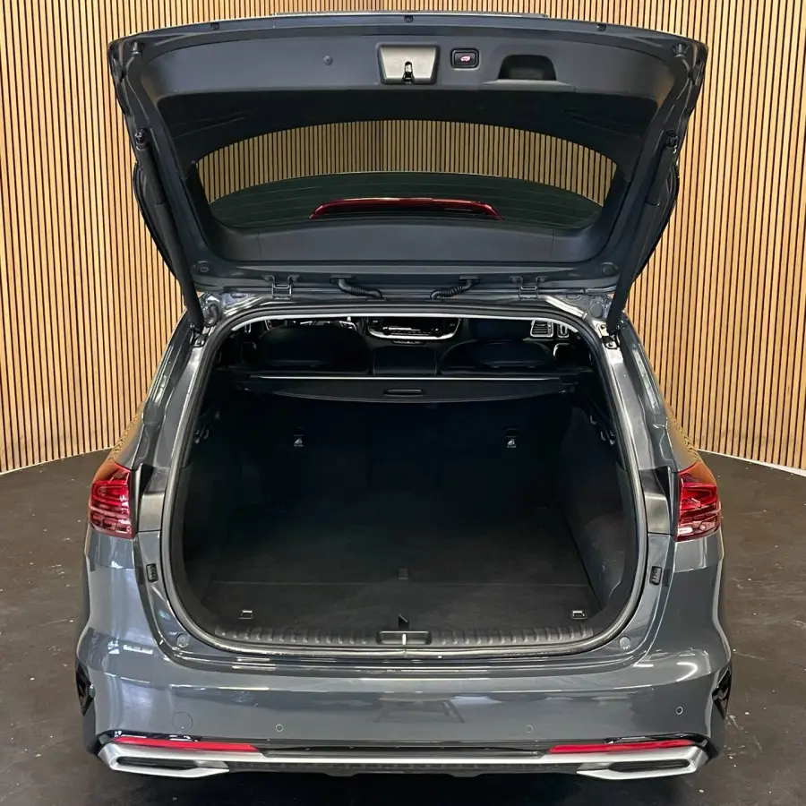 1.6 GDi PHEV DynamicPlusLine|ACC|ANDROID|DIGITAL COCKPIT|CARPLAY|STOEL+STUURVERW|CAMERA|CRUISE+CLIMA|1e EIG|