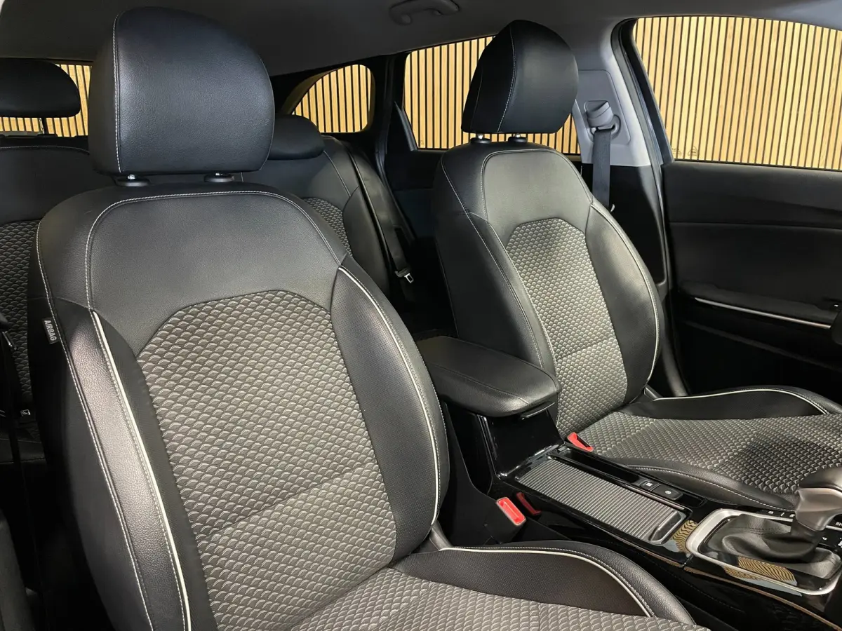 1.6 GDi PHEV DynamicPlusLine|ACC|ANDROID|DIGITAL COCKPIT|CARPLAY|STOEL+STUURVERW|CAMERA|CRUISE+CLIMA|1e EIG|