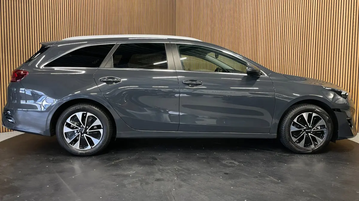 1.6 GDi PHEV DynamicPlusLine|ACC|ANDROID|DIGITAL COCKPIT|CARPLAY|STOEL+STUURVERW|CAMERA|CRUISE+CLIMA|1e EIG|