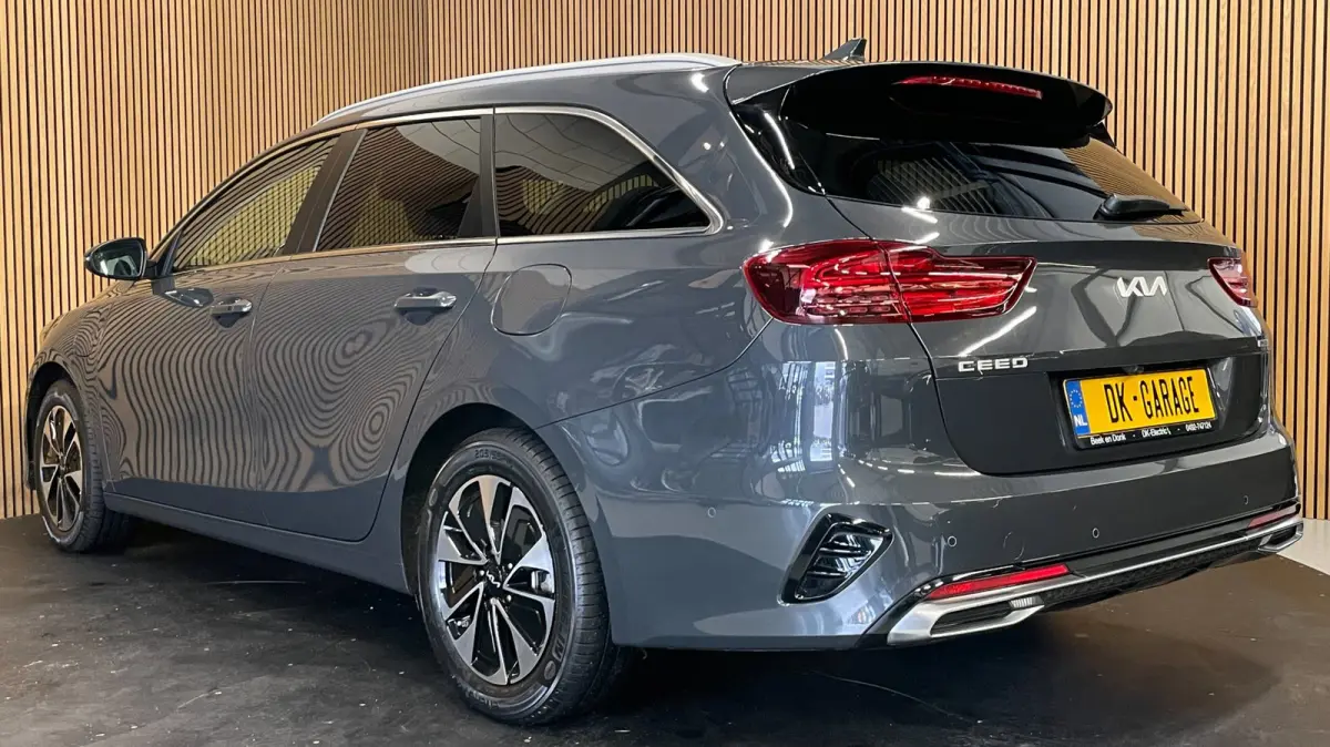 1.6 GDi PHEV DynamicPlusLine|ACC|ANDROID|DIGITAL COCKPIT|CARPLAY|STOEL+STUURVERW|CAMERA|CRUISE+CLIMA|1e EIG|
