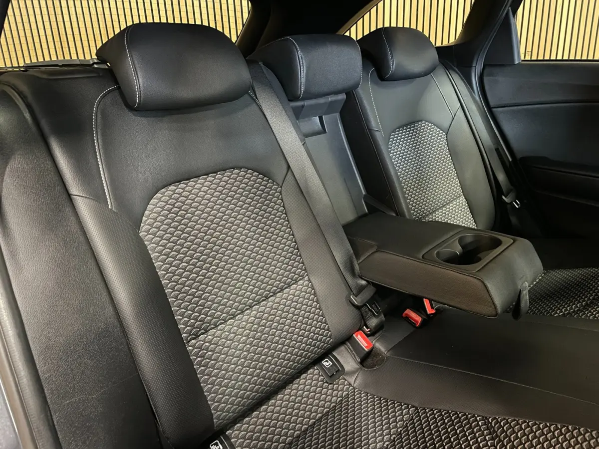 1.6 GDi PHEV DynamicPlusLine|ACC|ANDROID|DIGITAL COCKPIT|CARPLAY|STOEL+STUURVERW|CAMERA|CRUISE+CLIMA|1e EIG|