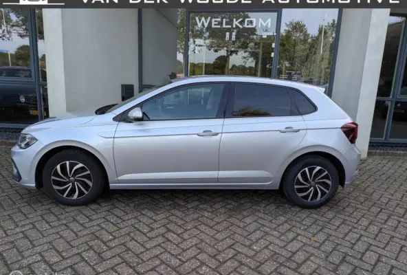 1.0 TSI Life Business |Cruise|Navi|Carplay