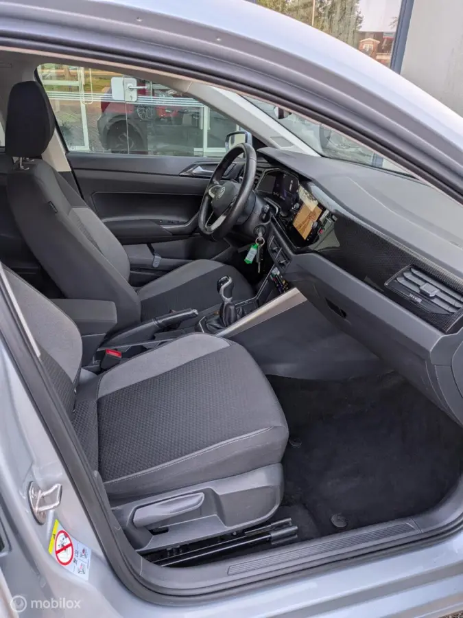 1.0 TSI Life Business |Cruise|Navi|Carplay