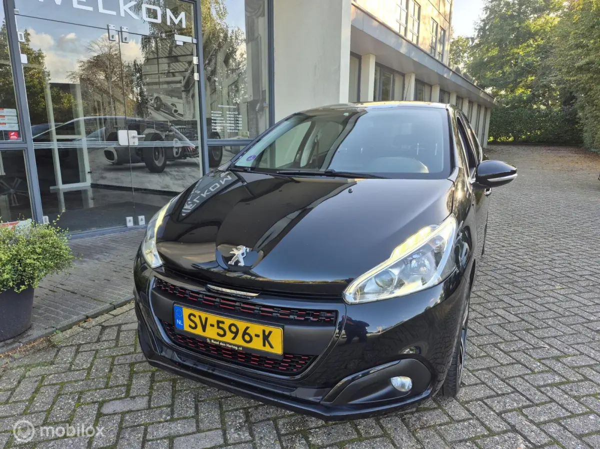 1.2 PureTech GT-line 5DRS|Panodak|Carplay|Camera
