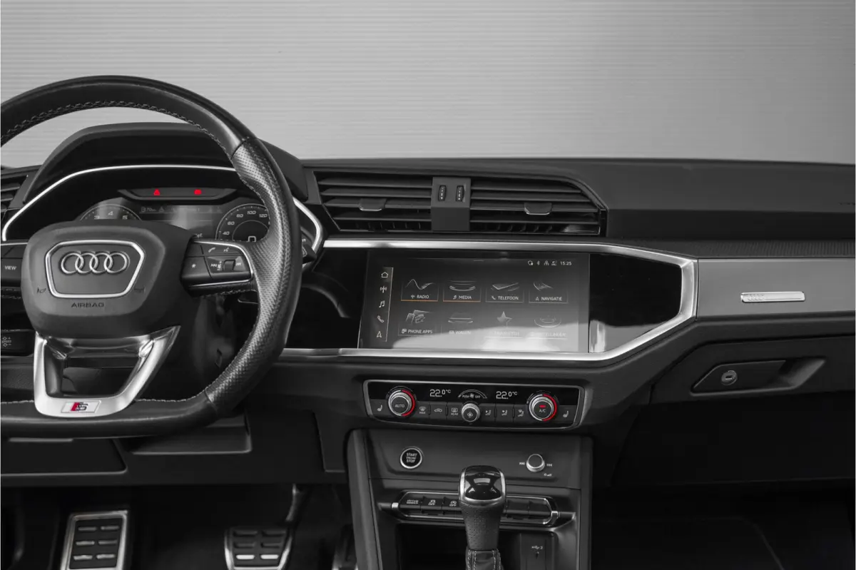 35 TFSI S Edition Pano Camera Keyless 21"