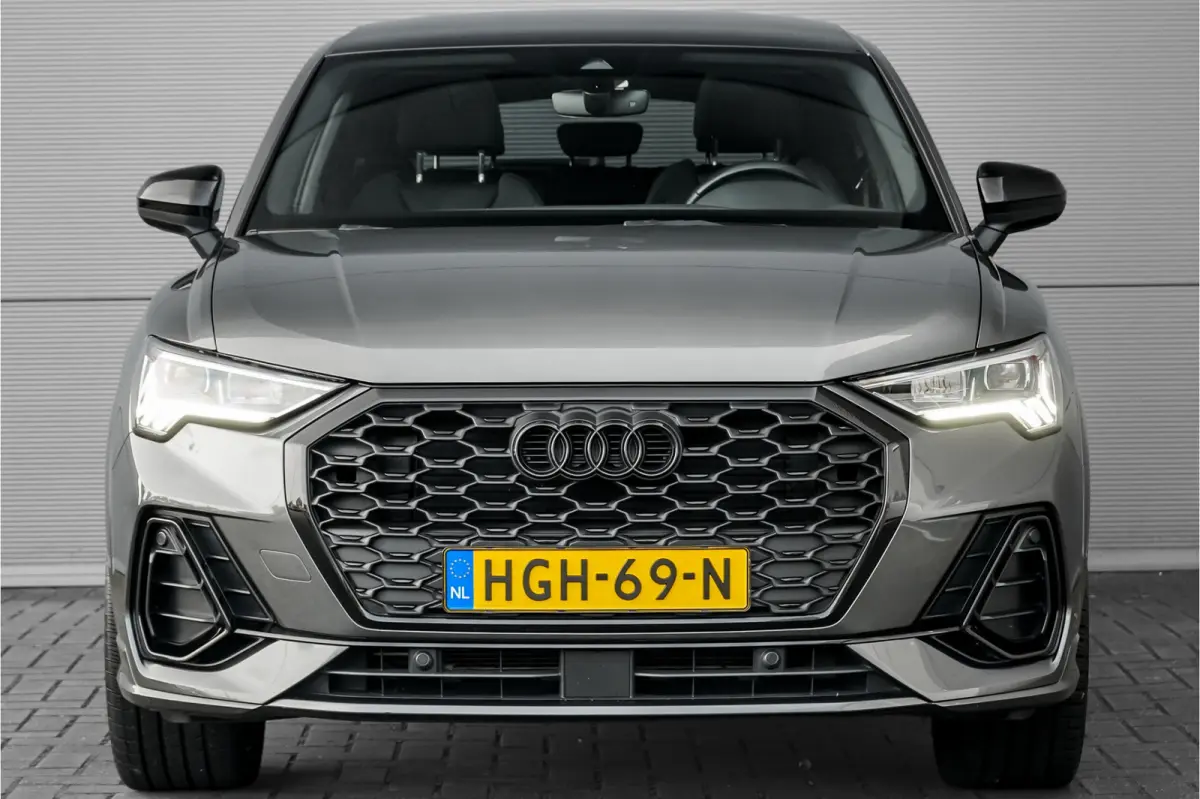 35 TFSI S Edition Pano Camera Keyless 21"