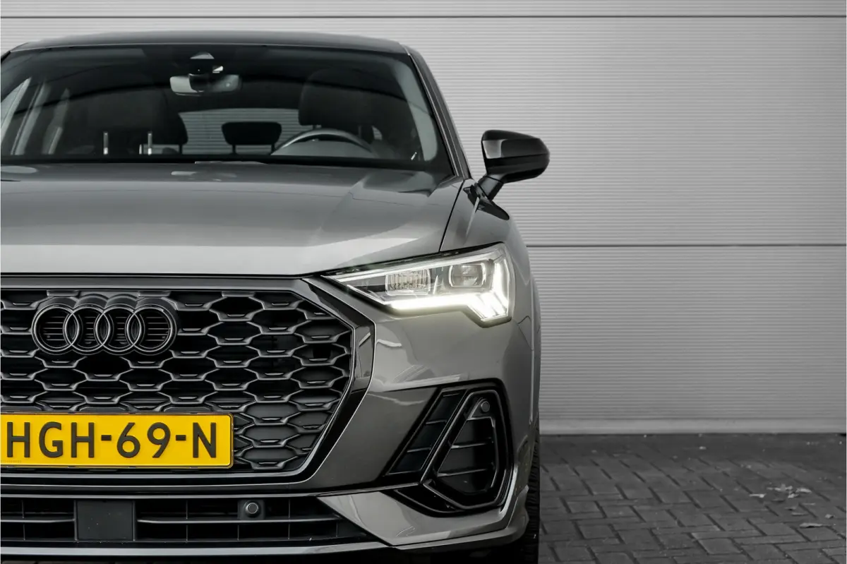 35 TFSI S Edition Pano Camera Keyless 21"