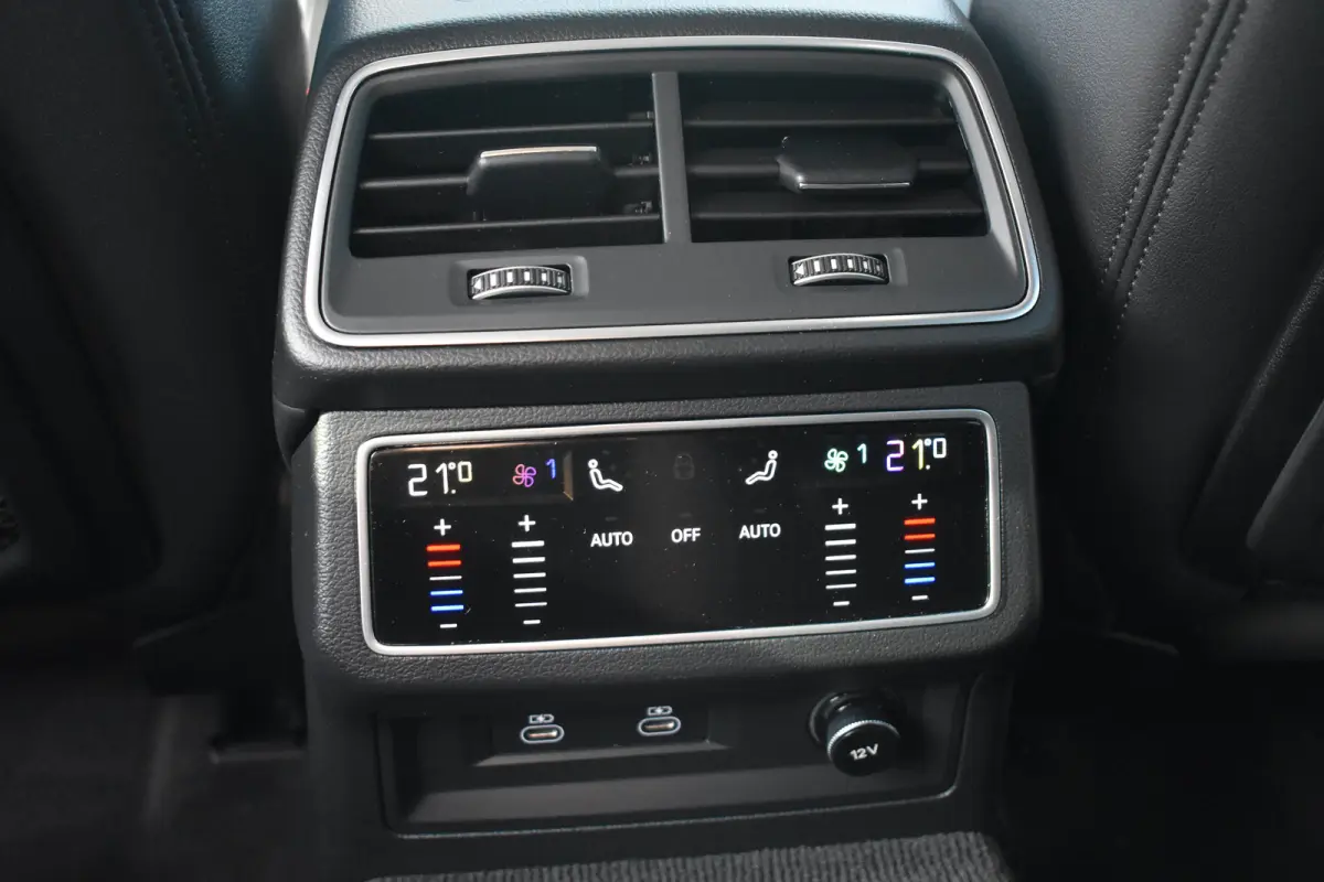 50 TFSI e quattro S edition ADAPTIVE CRUISE | 360° CAMERA | 4 ZONE CLIMA | APPLE CARPLAY | PARK ASSIST | TOUR PAKKET