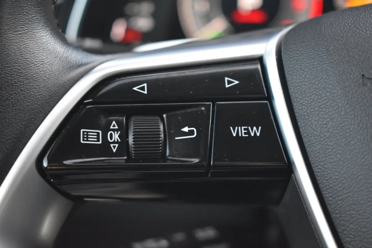50 TFSI e quattro S edition ADAPTIVE CRUISE | 360° CAMERA | 4 ZONE CLIMA | APPLE CARPLAY | PARK ASSIST | TOUR PAKKET
