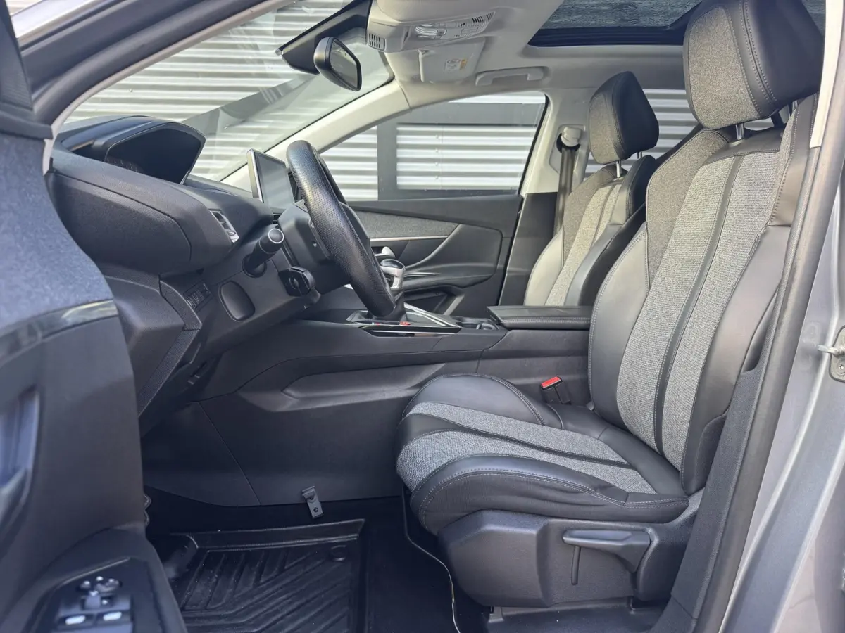 1.2 PureTech Première 2e Eigenaar|Navi|Pano|Camera|i-Cockpit|Clima|Cruise|Elektr. Achterklep|N.A.P|Nieuwe APK bij Aflevering