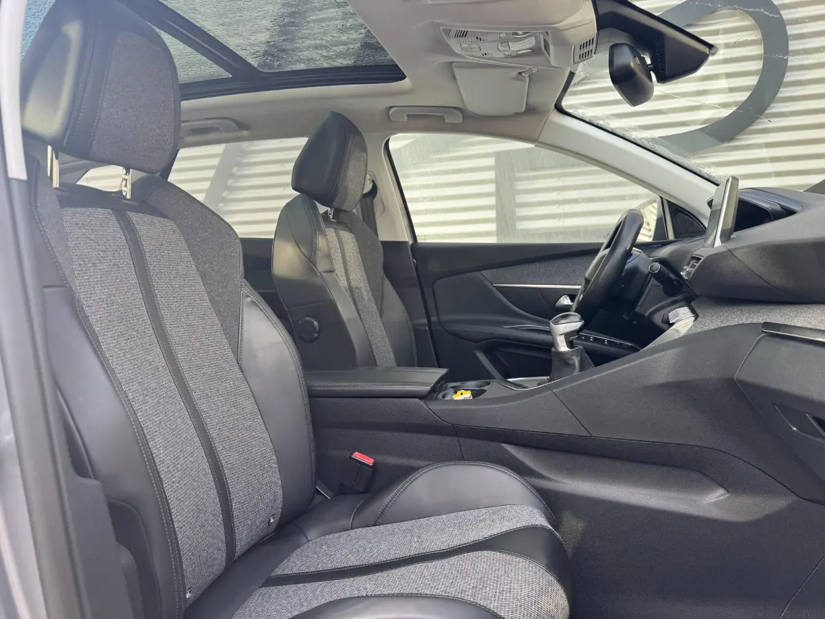 1.2 PureTech Première 2e Eigenaar|Navi|Pano|Camera|i-Cockpit|Clima|Cruise|Elektr. Achterklep|N.A.P|Nieuwe APK bij Aflevering