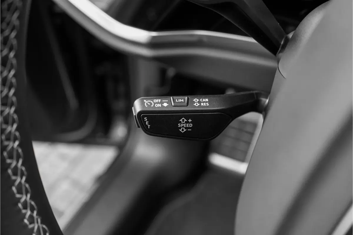 35 TFSI S Edition Pano Camera Keyless 21"