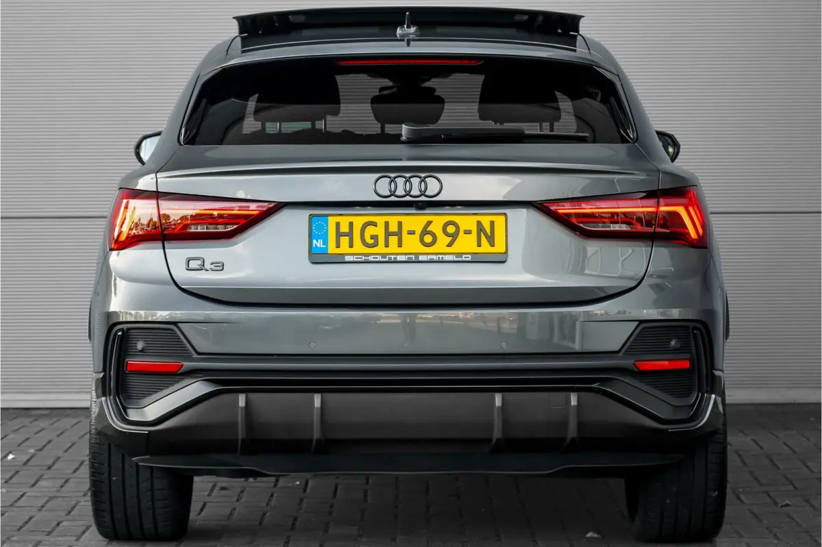 35 TFSI S Edition Pano Camera Keyless 21"