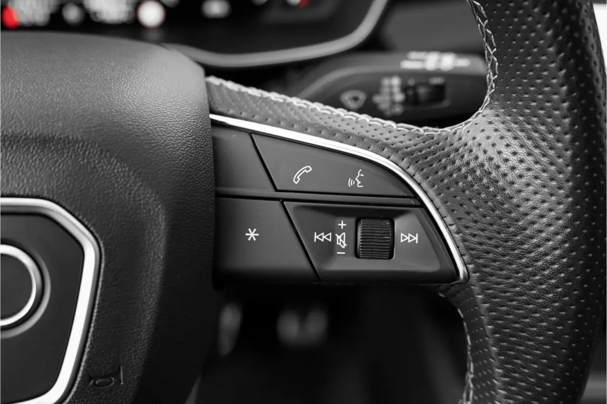 35 TFSI S Edition Pano Camera Keyless 21"