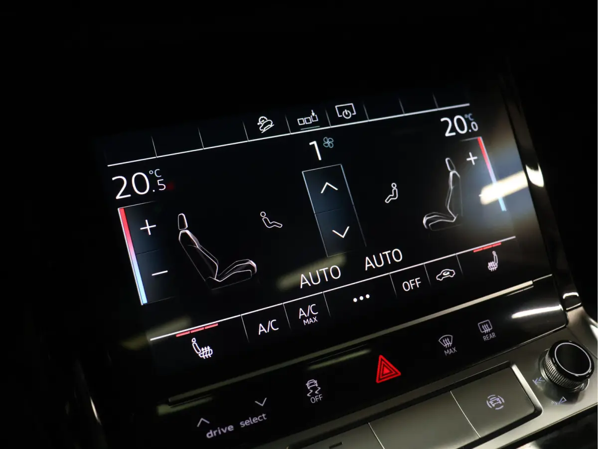 55 quattro Business edition Plus 95 kWh [SCHUIFKANTELDAK, APPLE CARPLAY, ANDROID,  ADAPTIVE CRUISE CONTROL, STOELVERWARMING, MEMORY SEATS, DIGITAL DASH, PDC V+A, LEDER, ELEKTRISCHE ACHTERKLE