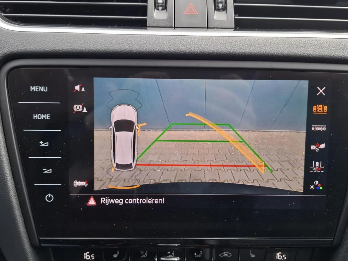 1.4 TSI Automaat | Panorama | CarPlay | Camera | 83.000 KM