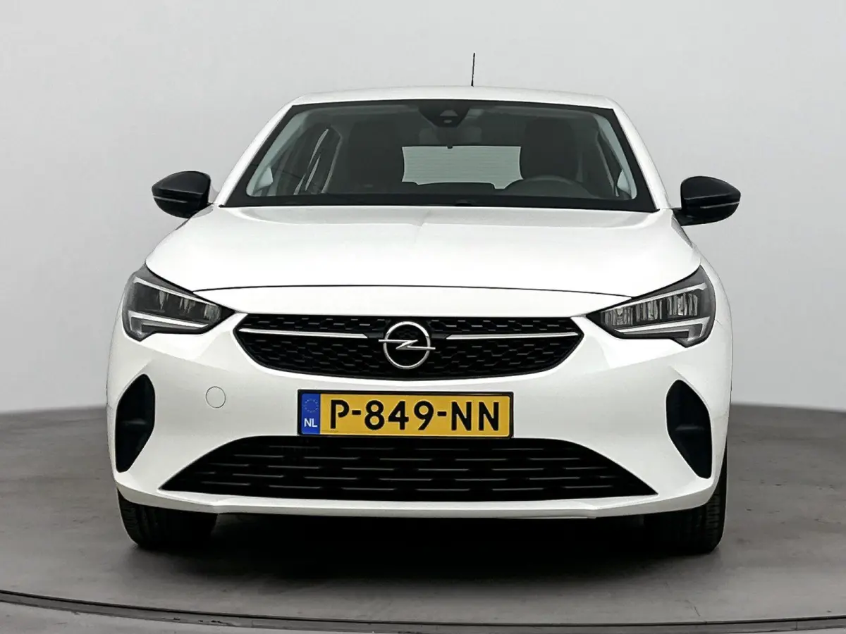 100pk Edition | 1ste eigenaar | Camera | AppleCarPlay/Android | Airco | LED lampen | AUTOMAAT