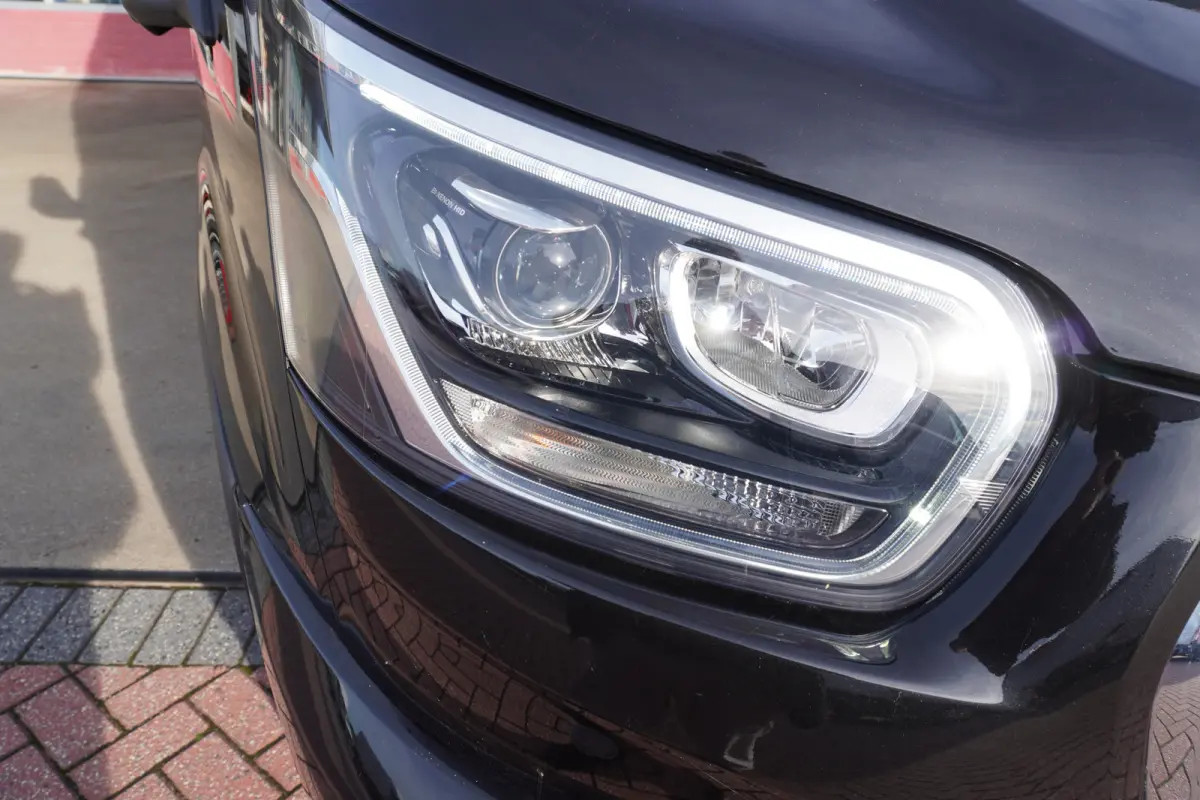 350L 2.0 TDCI 165PK L3H2 Limited Automaat nr.V114 | Airco | Adap. Cruise | 360 Camera