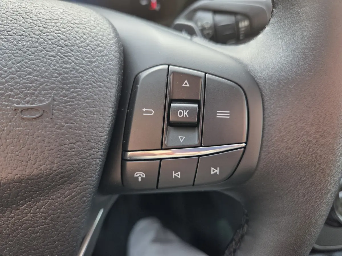 350L 2.0 TDCI 165PK L3H2 Limited Automaat nr.V114 | Airco | Adap. Cruise | 360 Camera