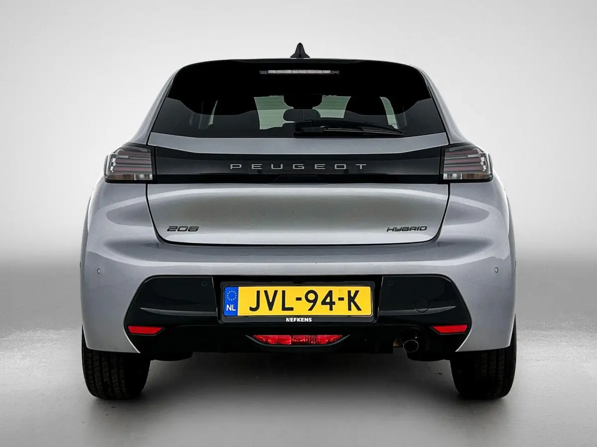 Allure Hybrid 110pk Automaat | Navigatie | 360° Camera | Climate Control | Adaptieve Cruise Control | Parkeersensoren v+a | Dodehoeksensor | Armsteun | Digitaal instrumentenpaneel | Draadlo