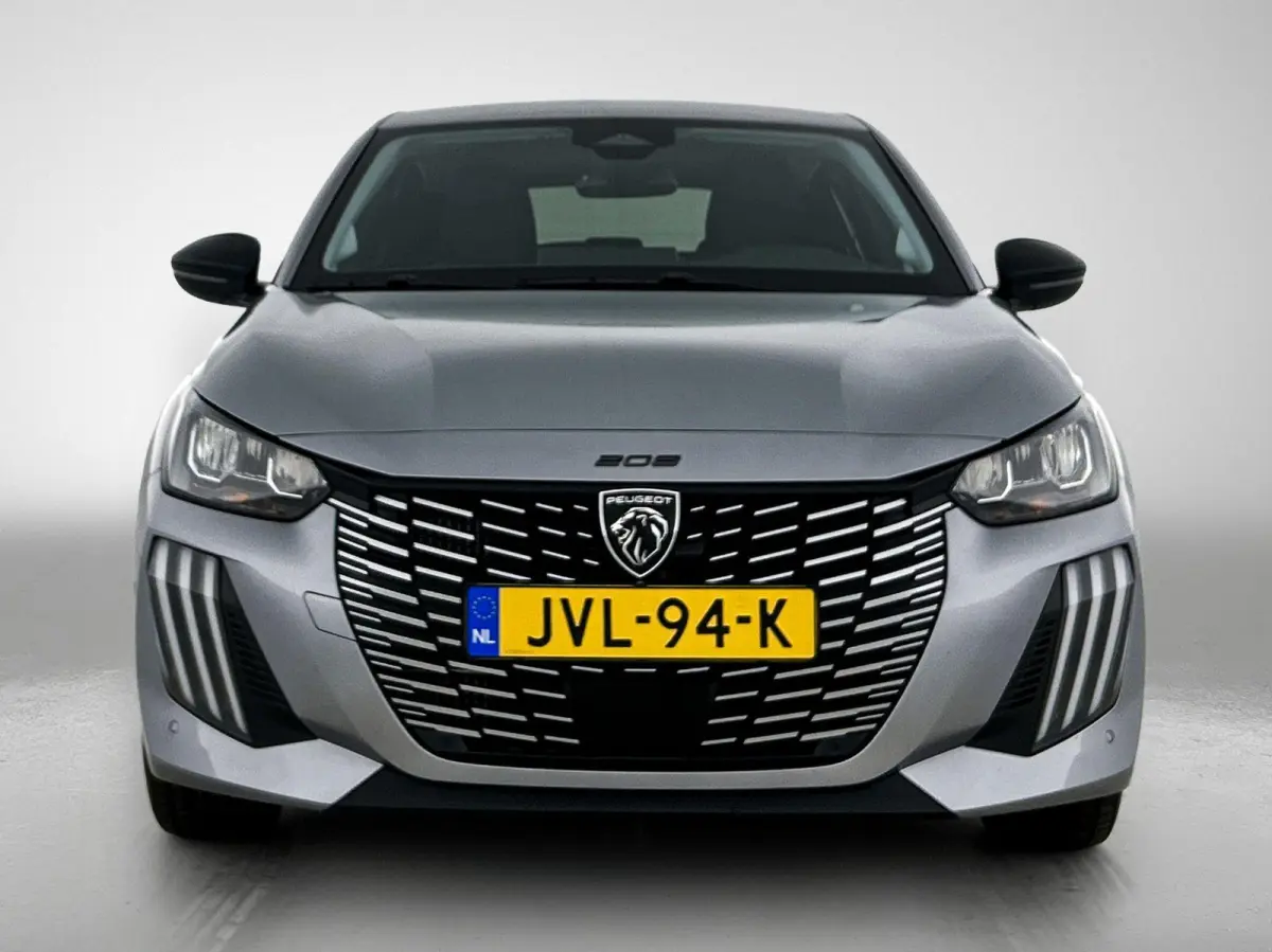 Allure Hybrid 110pk Automaat | Navigatie | 360° Camera | Climate Control | Adaptieve Cruise Control | Parkeersensoren v+a | Dodehoeksensor | Armsteun | Digitaal instrumentenpaneel | Draadlo