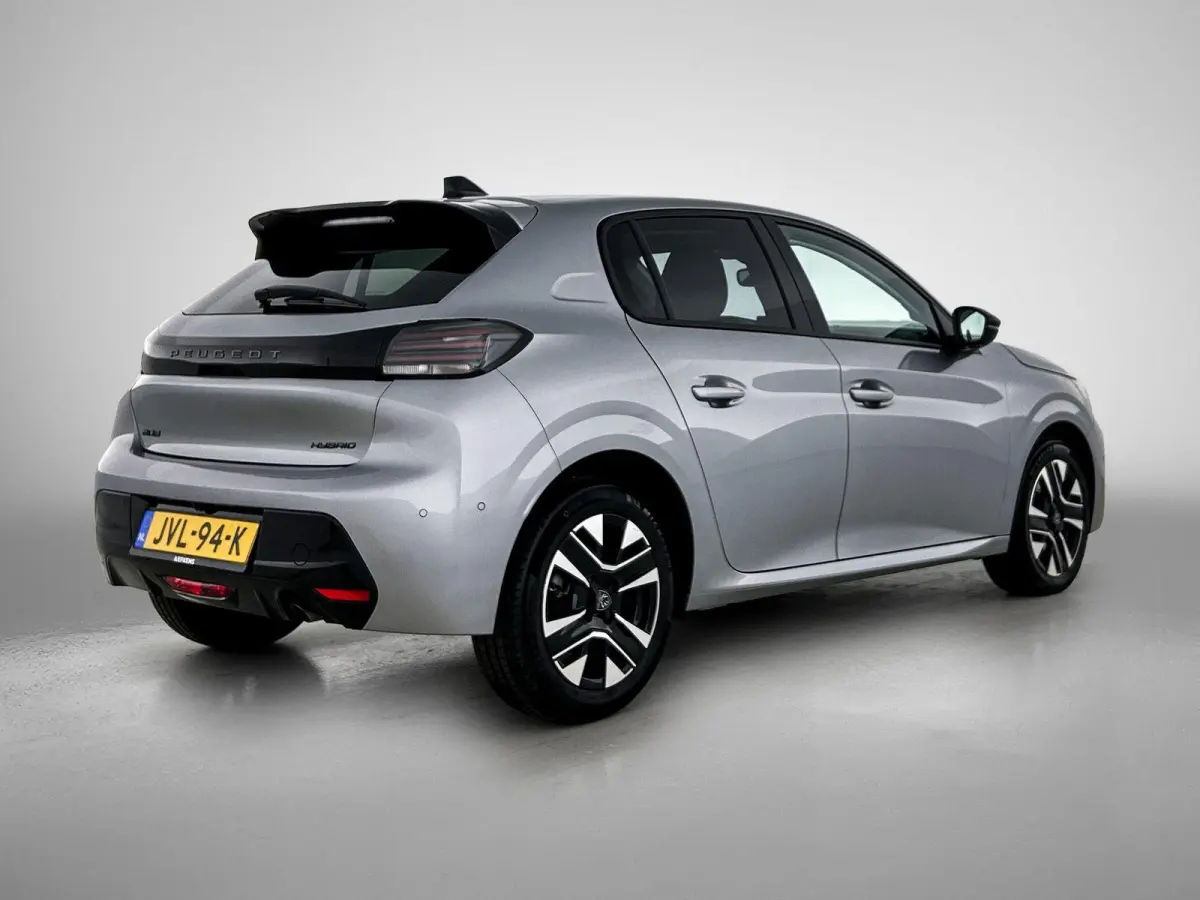 Allure Hybrid 110pk Automaat | Navigatie | 360° Camera | Climate Control | Adaptieve Cruise Control | Parkeersensoren v+a | Dodehoeksensor | Armsteun | Digitaal instrumentenpaneel | Draadlo