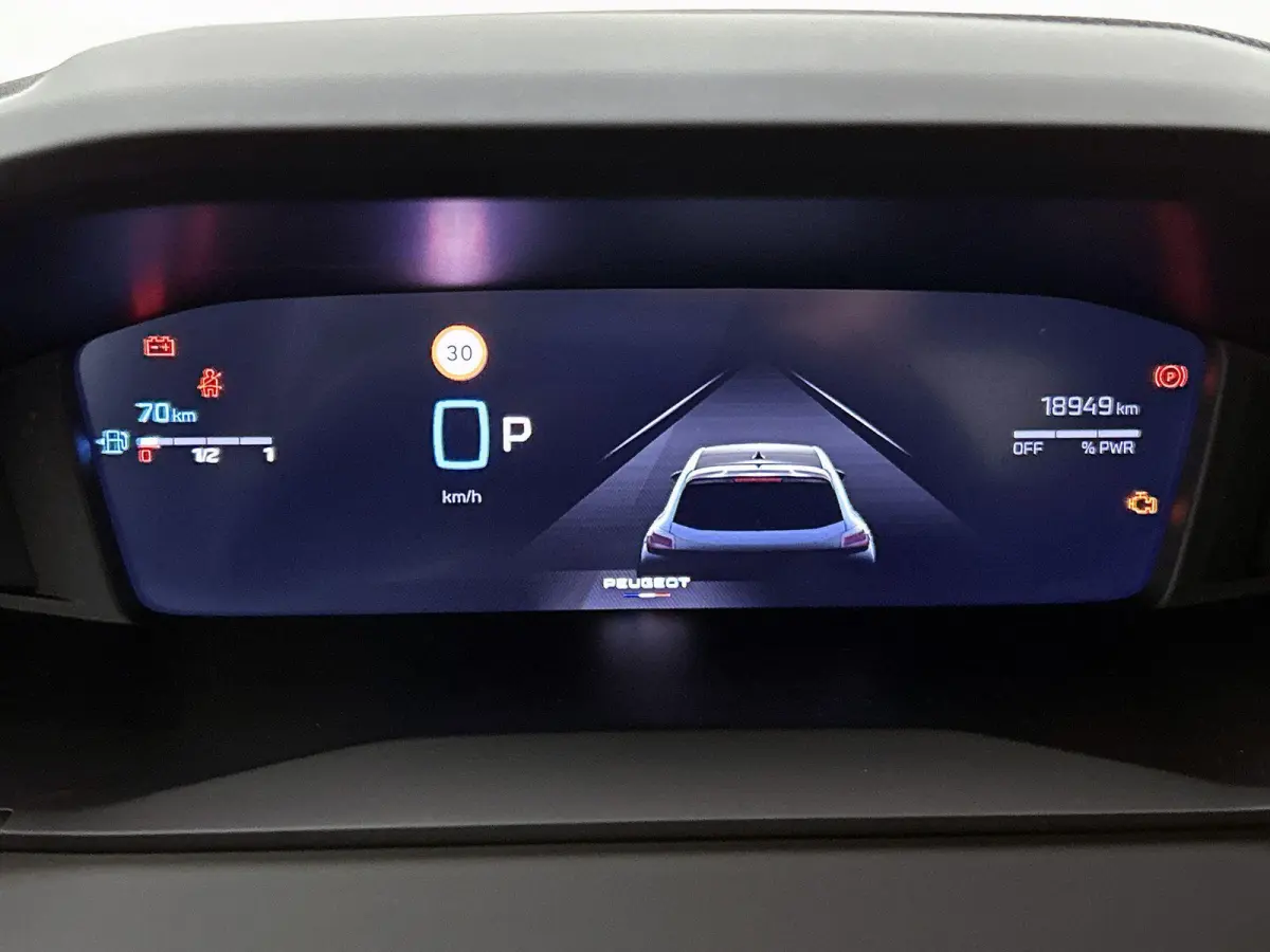 Allure Hybrid 110pk Automaat | Navigatie | 360° Camera | Climate Control | Adaptieve Cruise Control | Parkeersensoren v+a | Dodehoeksensor | Armsteun | Digitaal instrumentenpaneel | Draadlo