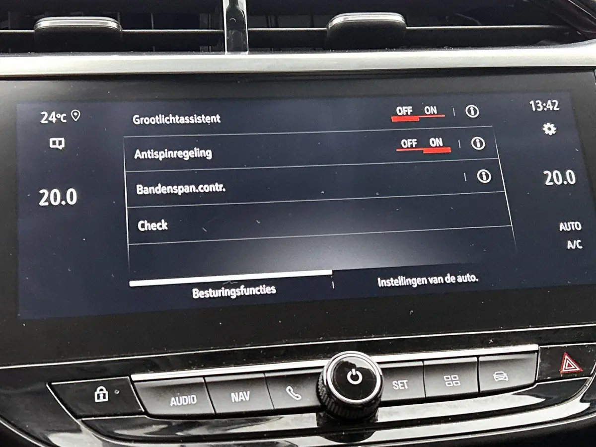 100pk Elegance | 1ste eigenaar | Camera | Climate | Keyless | Navigatie | AUTOMAAT | LED lampen