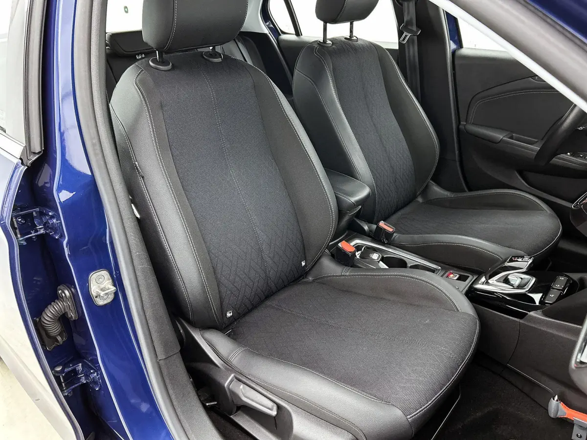100pk Elegance | 1ste eigenaar | Camera | Climate | Keyless | Navigatie | AUTOMAAT | LED lampen