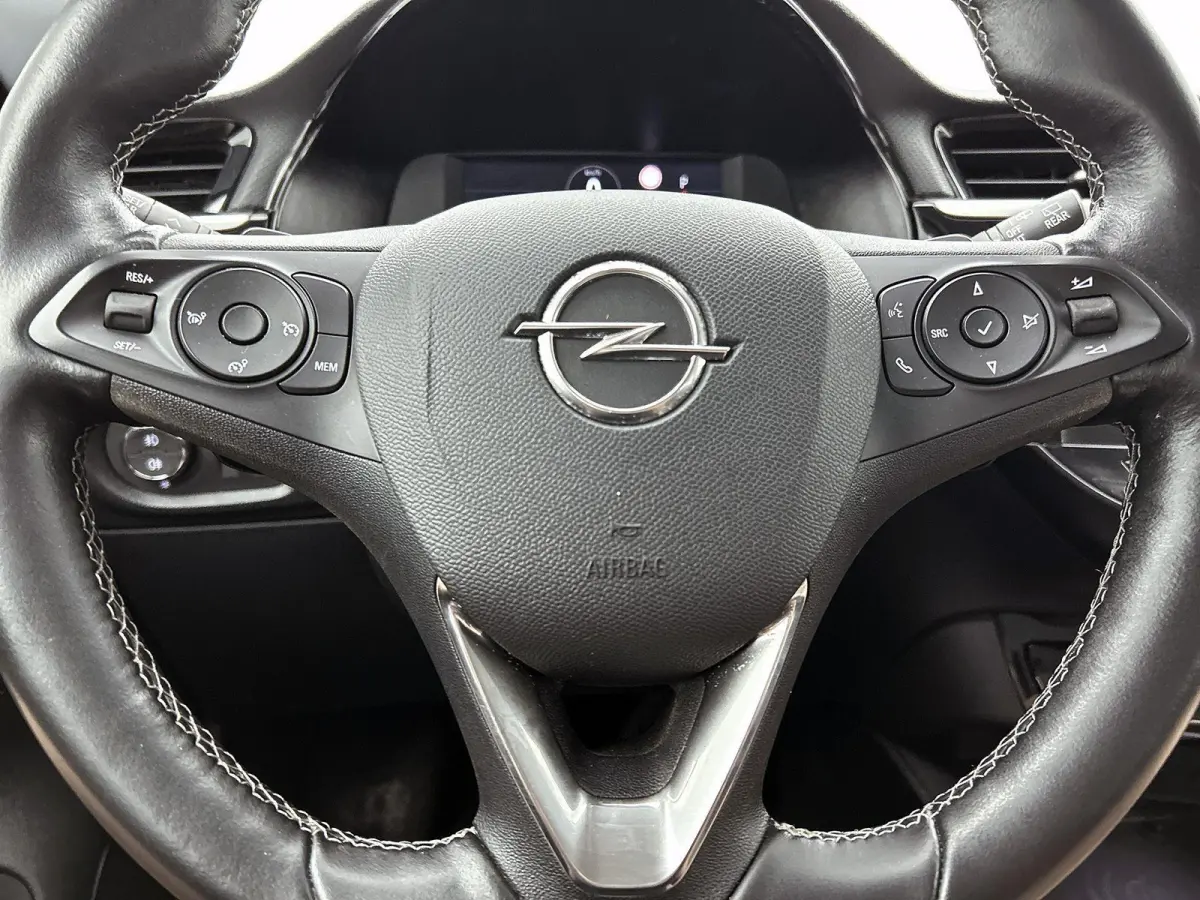 100pk Elegance | 1ste eigenaar | Camera | Climate | Keyless | Navigatie | AUTOMAAT | LED lampen