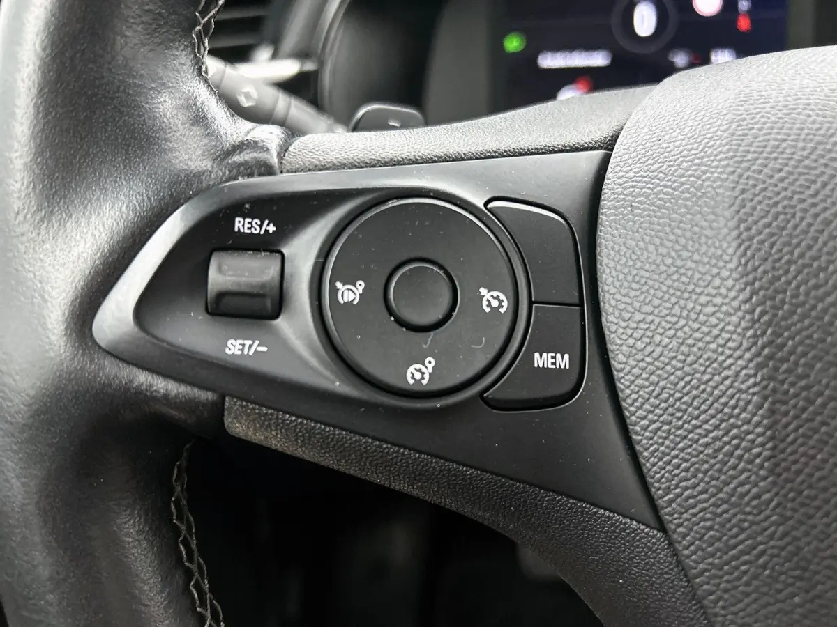 100pk Elegance | 1ste eigenaar | Camera | Climate | Keyless | Navigatie | AUTOMAAT | LED lampen