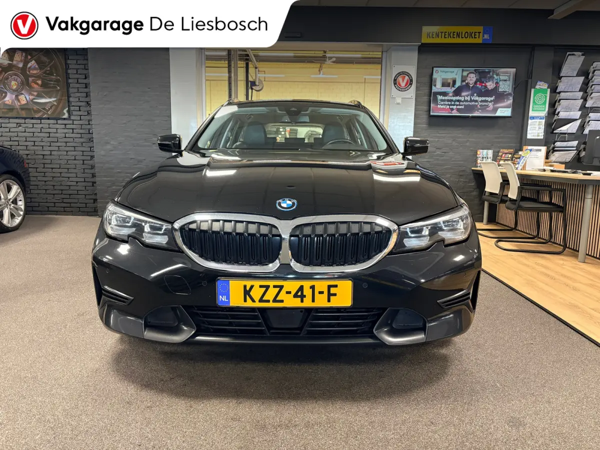 330e Business Edition Plus / trekhaak / sportstoelen / cruise
