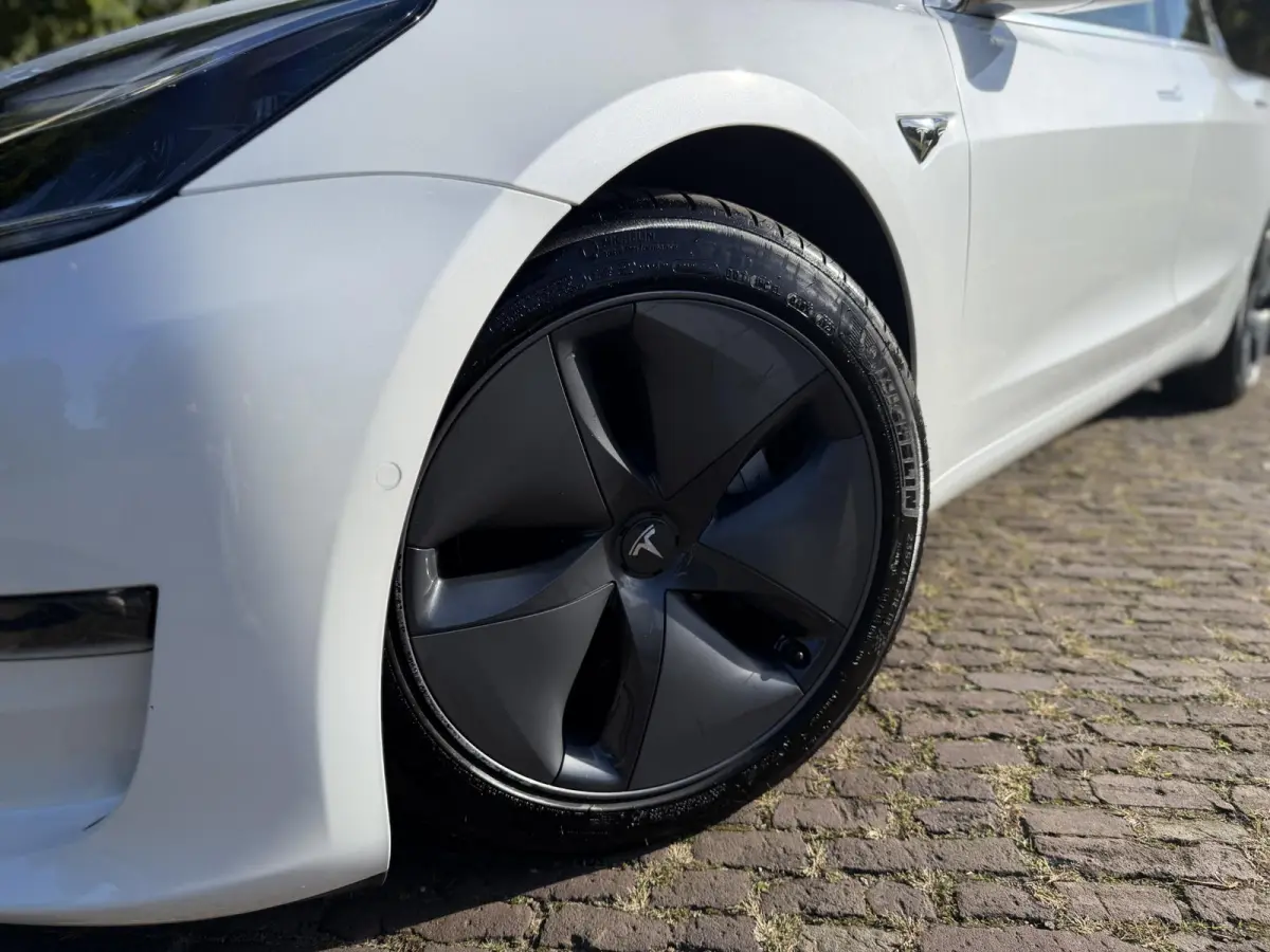 Long Range RWD 75 kWh | Nieuwstaat | Pano | SOH 86 % |