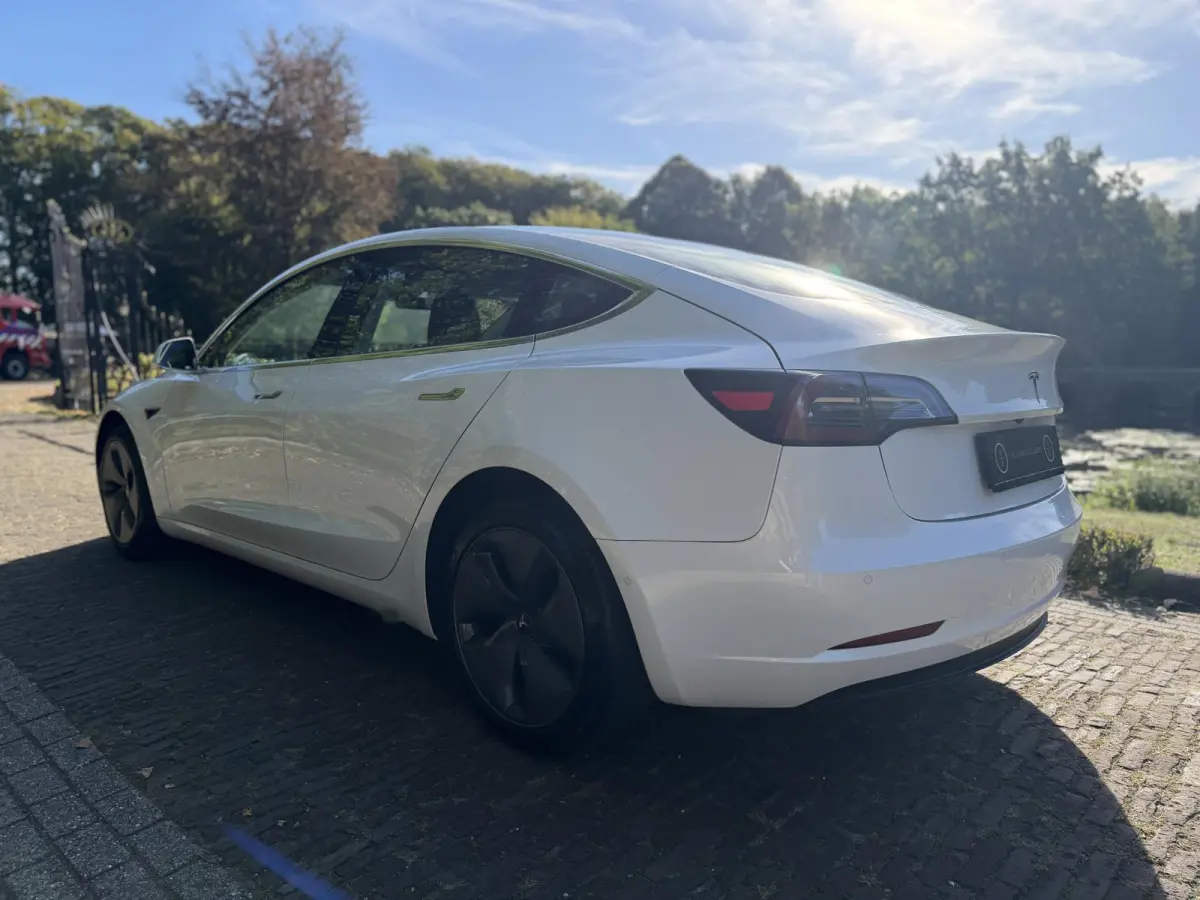 Long Range RWD 75 kWh | Nieuwstaat | Pano | SOH 86 % |
