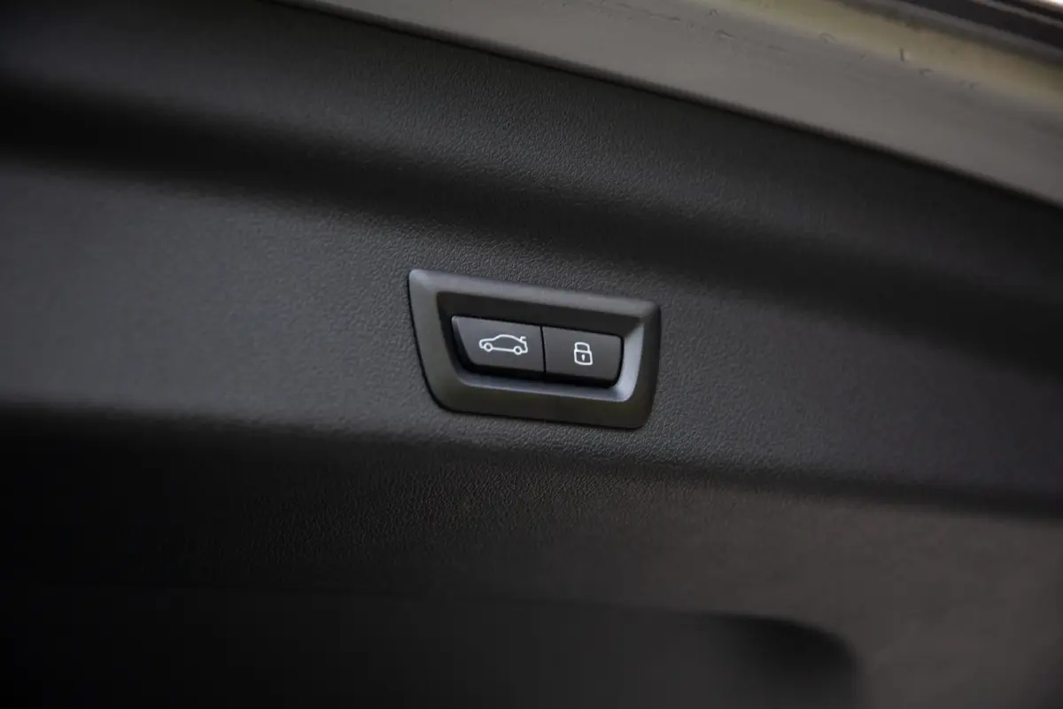 xDrive25e M-Sport , Achteruitrijcamera, Stoelverwarming,