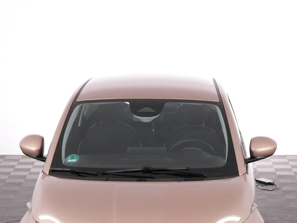 Urban Plus 24 kWh *SOH: 96.5%* CARPLAY | PDC | CAMERA | Stoelverwarming !