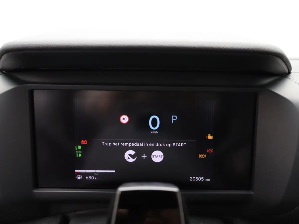 1.2 Hybrid 145pk Max | 8 Jaar Garantie | Carplay | Stoelverwarming | 360* Graden Camera | PDC V+A | Keyless | Dodehoekdetectie | 18" Lichtmetalen Velgen | Origineel NL!