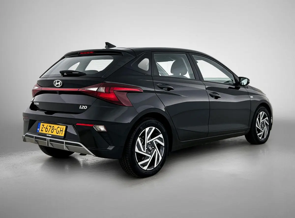 1.0 T-GDI Comfort Smart | 100pk | Navigatie | Camera | 36.000km! |