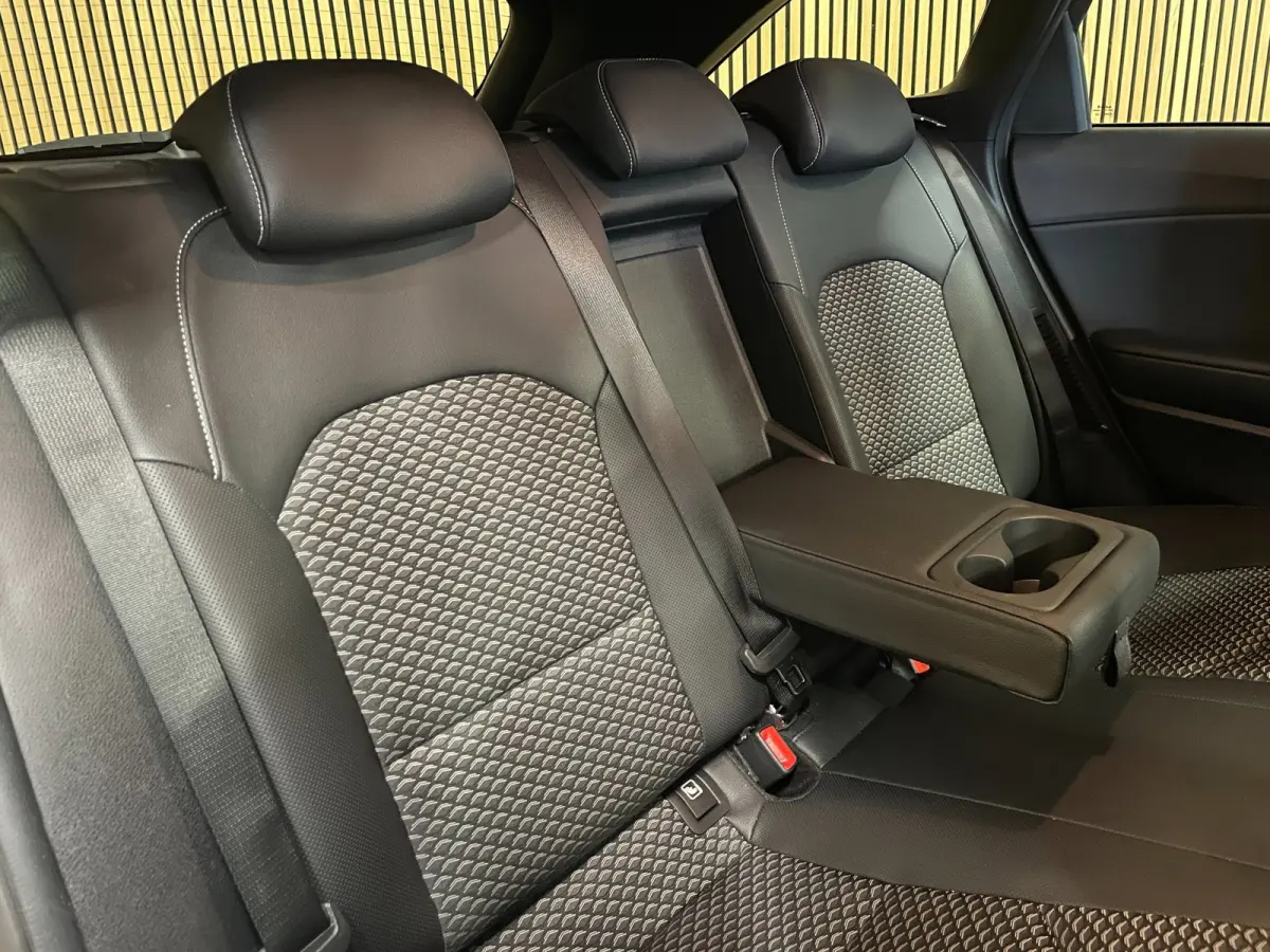 1.6 GDI PHEV DynamicPlusLine GT|1/2 LEDER|ACC|ANDROID|CARPLAY|STUUR+STOELVERW.V+A|CAMERA|CRUISE+CLIMA|1e EIG|